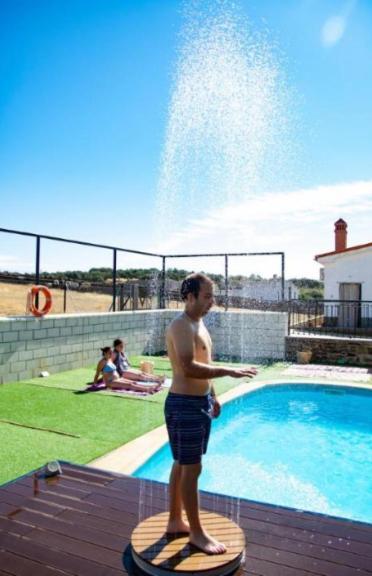 Apartamento Loft La Encina Torrejón el Rubio Zewnętrze zdjęcie