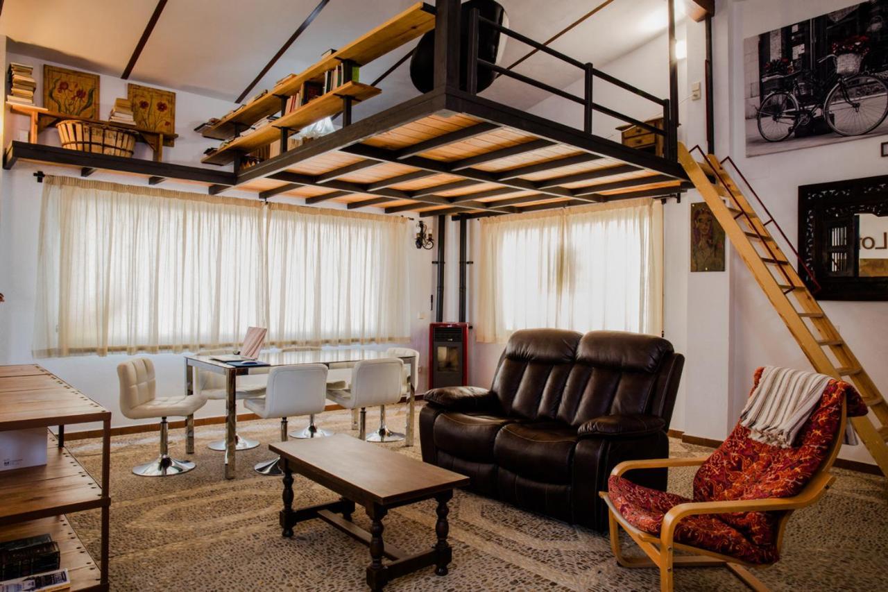 Apartamento Loft La Encina Torrejón el Rubio Zewnętrze zdjęcie